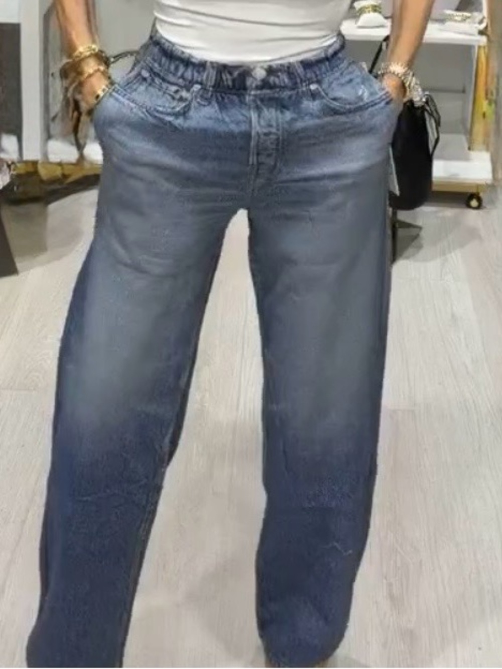 NWT Fall Trend Vintage Havana Blue Wide Leg  sweatpants Jeans SZ Small/26 waist
